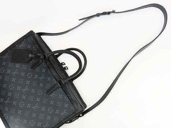 VUITTON モノグラム