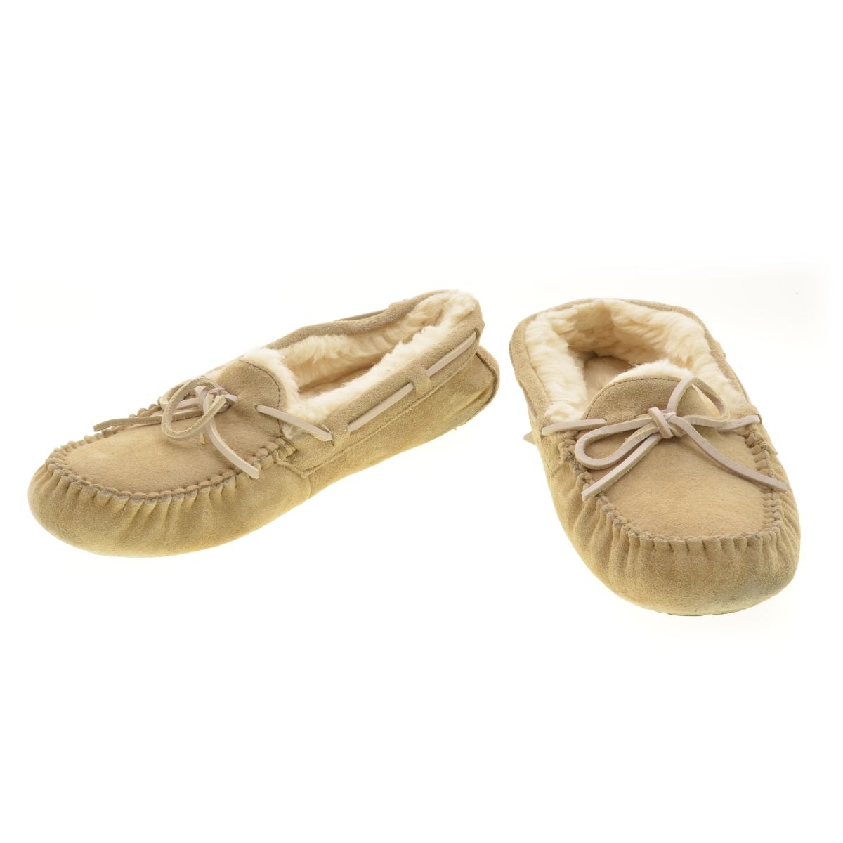 UGG】5612 W DAKOTA ムートンモカシンシューズ - メルカリ