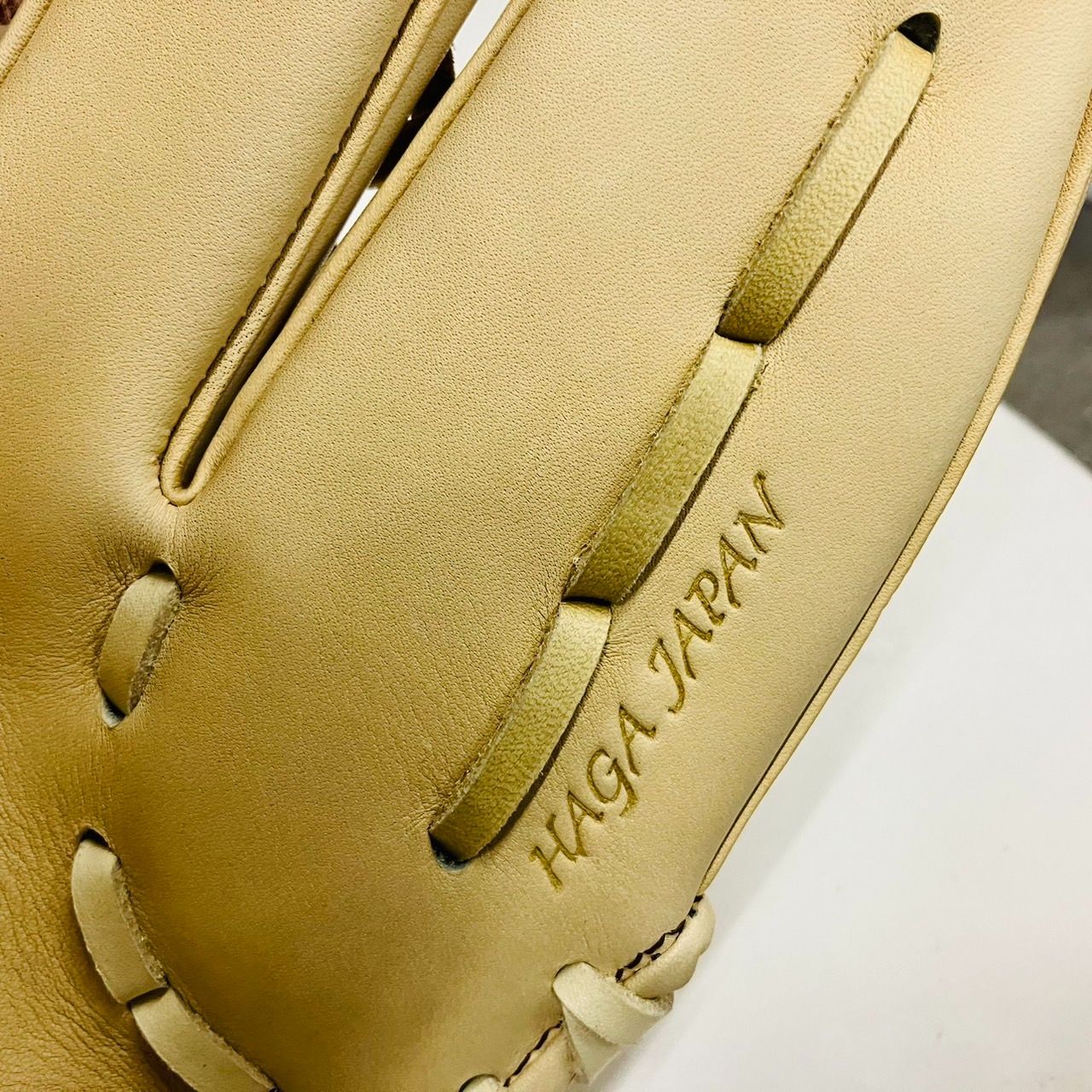 ミズノプロ MIZUNOPRO 当店限定オリジナルオーダーグラブ 中・高生推奨 HAGAJAPANモデル 人気のAXI型採用 ブロンド 右投用 今永選手 と同様のウェブ搭載 - メルカリ