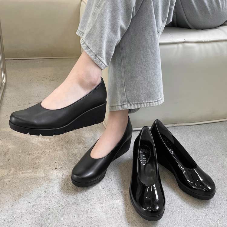 ♡ニコニコ様専用 ビジュー付ブーツ、スニーカー2足セット♡ ビジュー