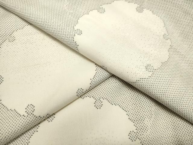 平和屋着物○本場大島紬 白大島 9マルキ 雪輪重ね文 正絹 逸品