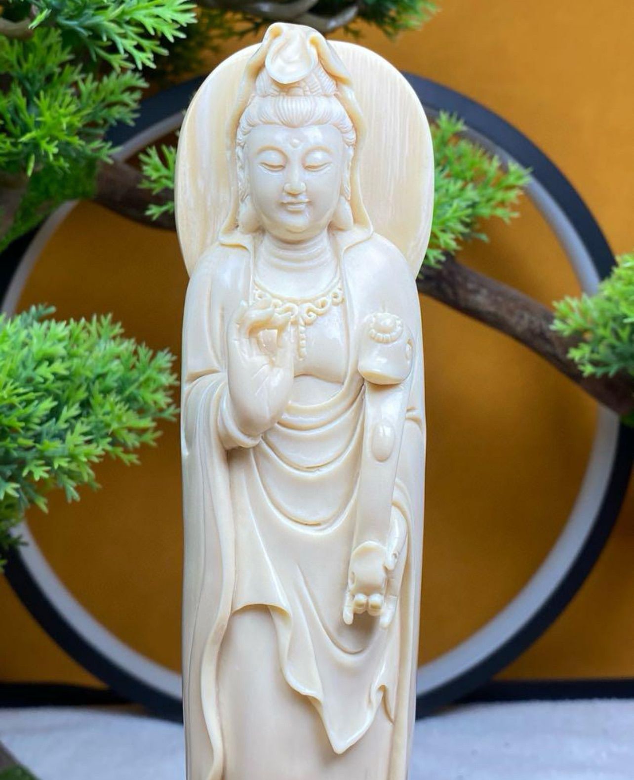 天然マンモス牙美しい手作り彫刻 如意観音 置物 【公式通販】