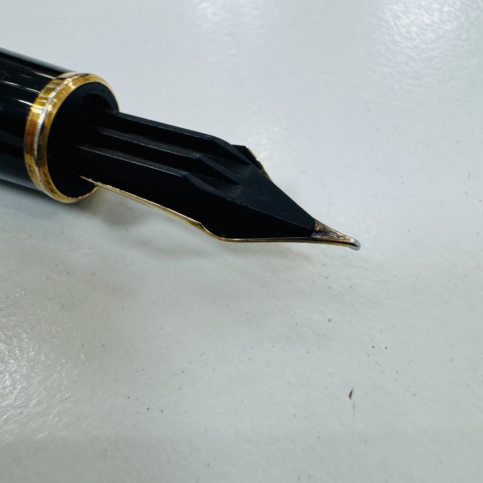 A【中古】MONTBLANC モンブラン 万年筆 ゴールド 585 14K