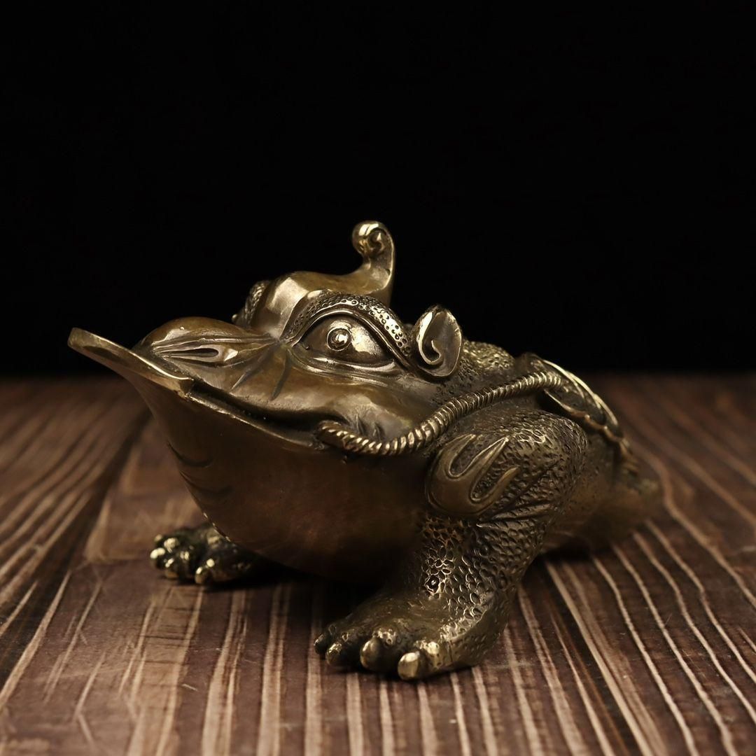 招財進宝 三足金蟾 鎮宅 辟邪 開運 風水 工芸品 美術品 置物 招財進宝 三足金蟾 鎮宅 辟邪 開運 風水 工芸品 美術品