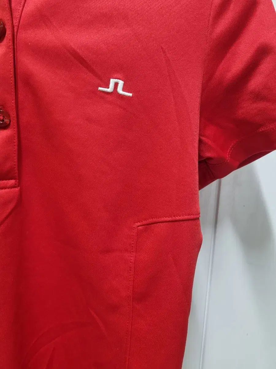 J.LINDEBERG(J.リンドバーグ) レディース 半袖Tシャツ (未着用) 新品です ^^)