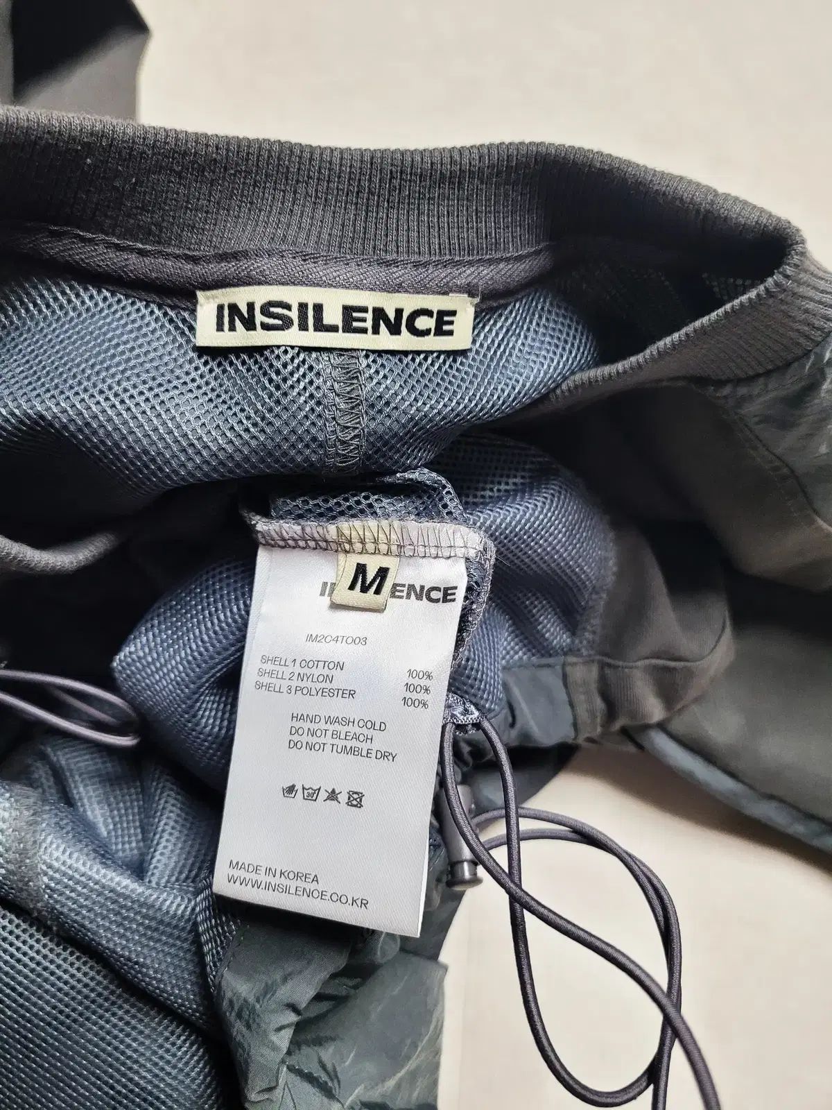 INSILENCE(インサイレンス) ウーブン ウインドブレーカー 長袖Tシャツ