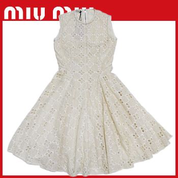 新品ミュウミュウmiu miu贅沢な刺繍生地フレアワンピース38キナリ 