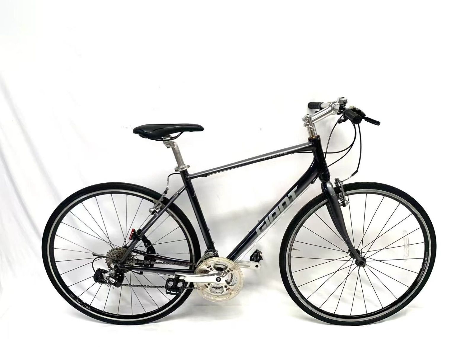 GIANT クロスバイク 2021年NEWモデル！GIANTのクロスバイクが先行発売されました