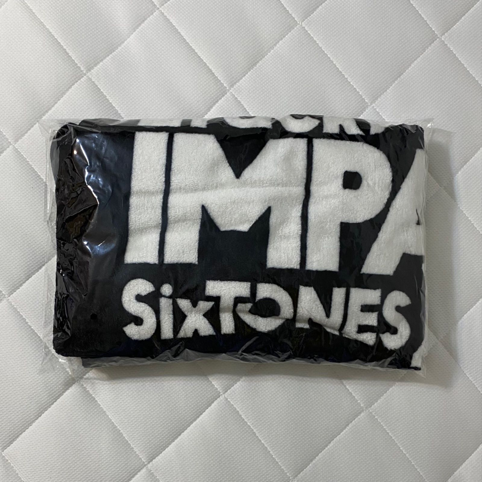 シモンズグランドセール ラフスト SixTONES Tシャツ ブランケット（SixTONES トンパク アイドル