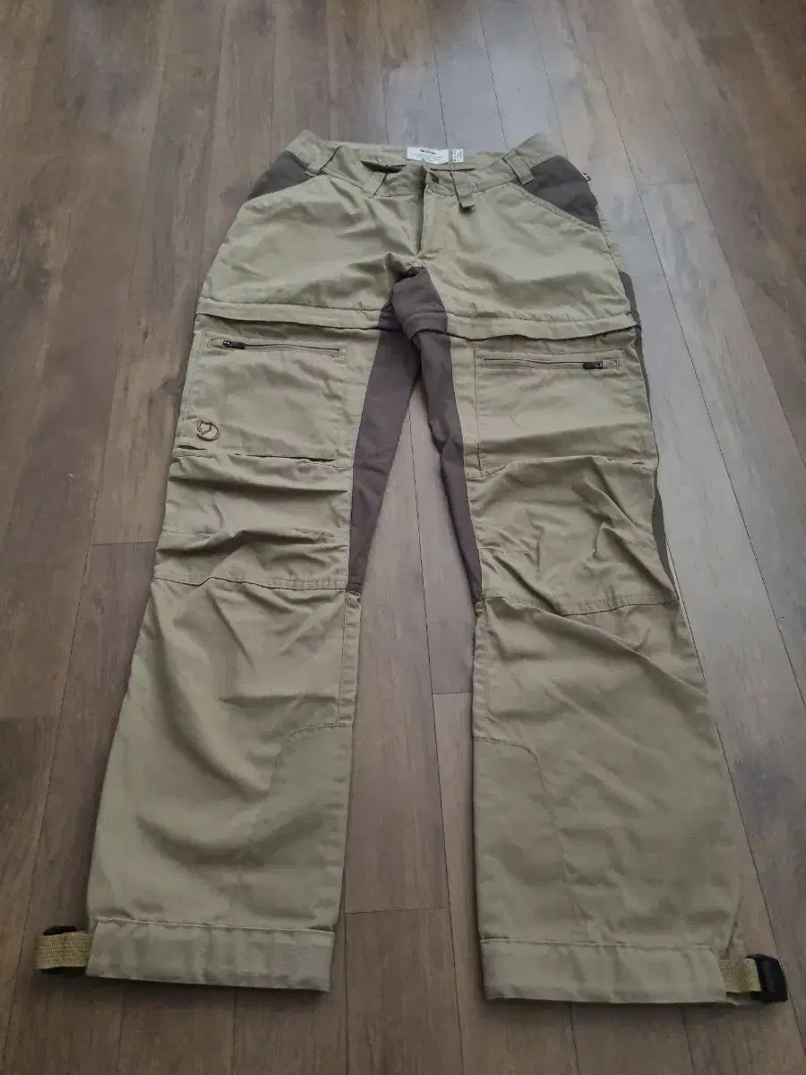 フェールラーベン アビスコ ライト トレッキング ジップオフ 34サイズ