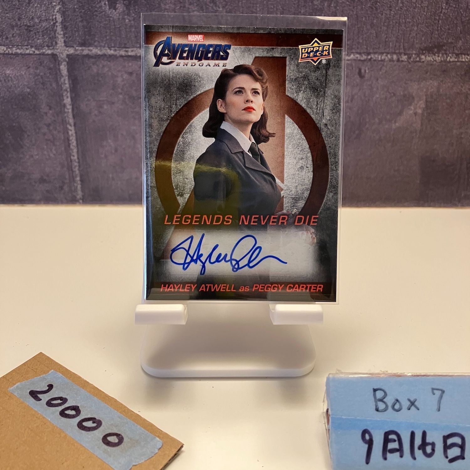 2020 Upper Deck Marvel Avengers Endgame Hayley Atwell as Peggy Carter 直筆サイン Legends Never Die カード