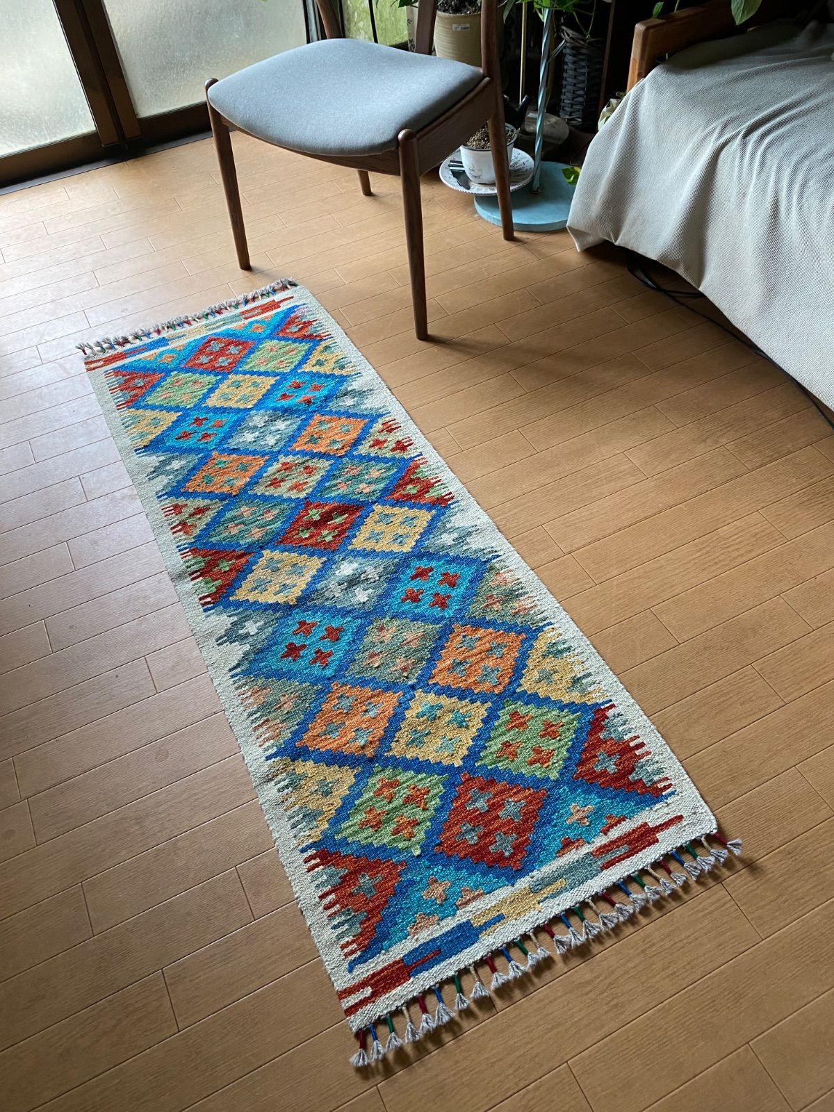 手織りアフガニスタンキリムとても素敵です