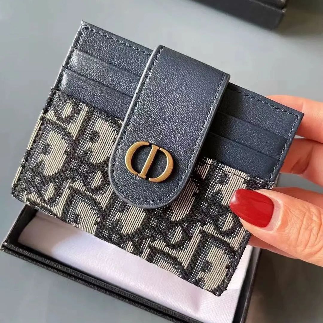 新品未使用】DIORディオールバックステージ レザーフラグメントケース 