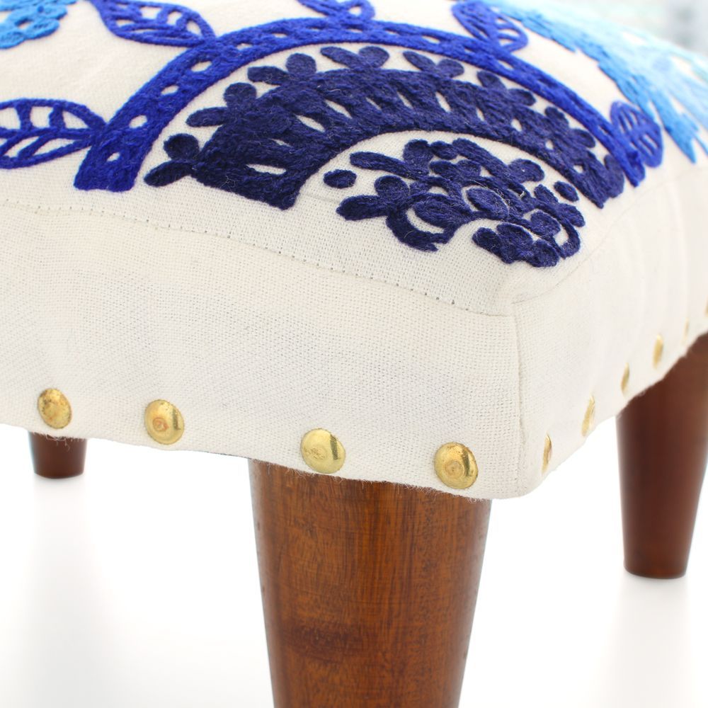 オリエンタル調】木製 ロースツール 刺繍 アジアン エスニック 小物