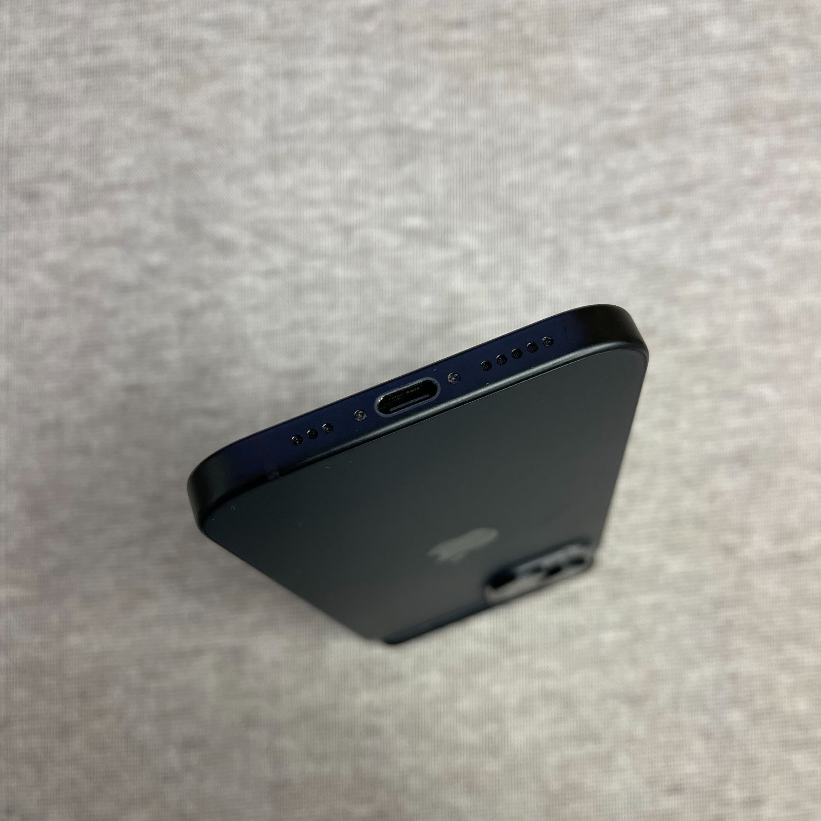 iPhone 15 256GB SIMフリー送料無料 - メルカリ