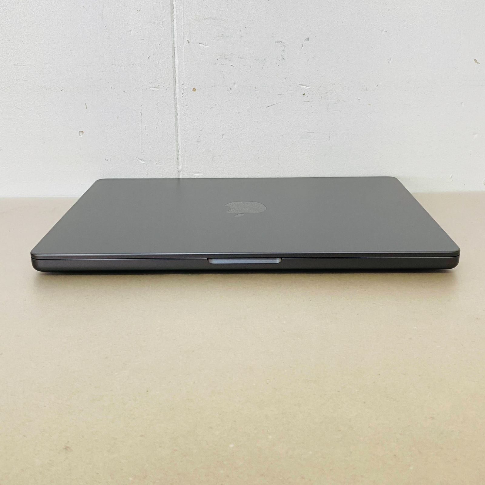美品 MacBook Pro 14