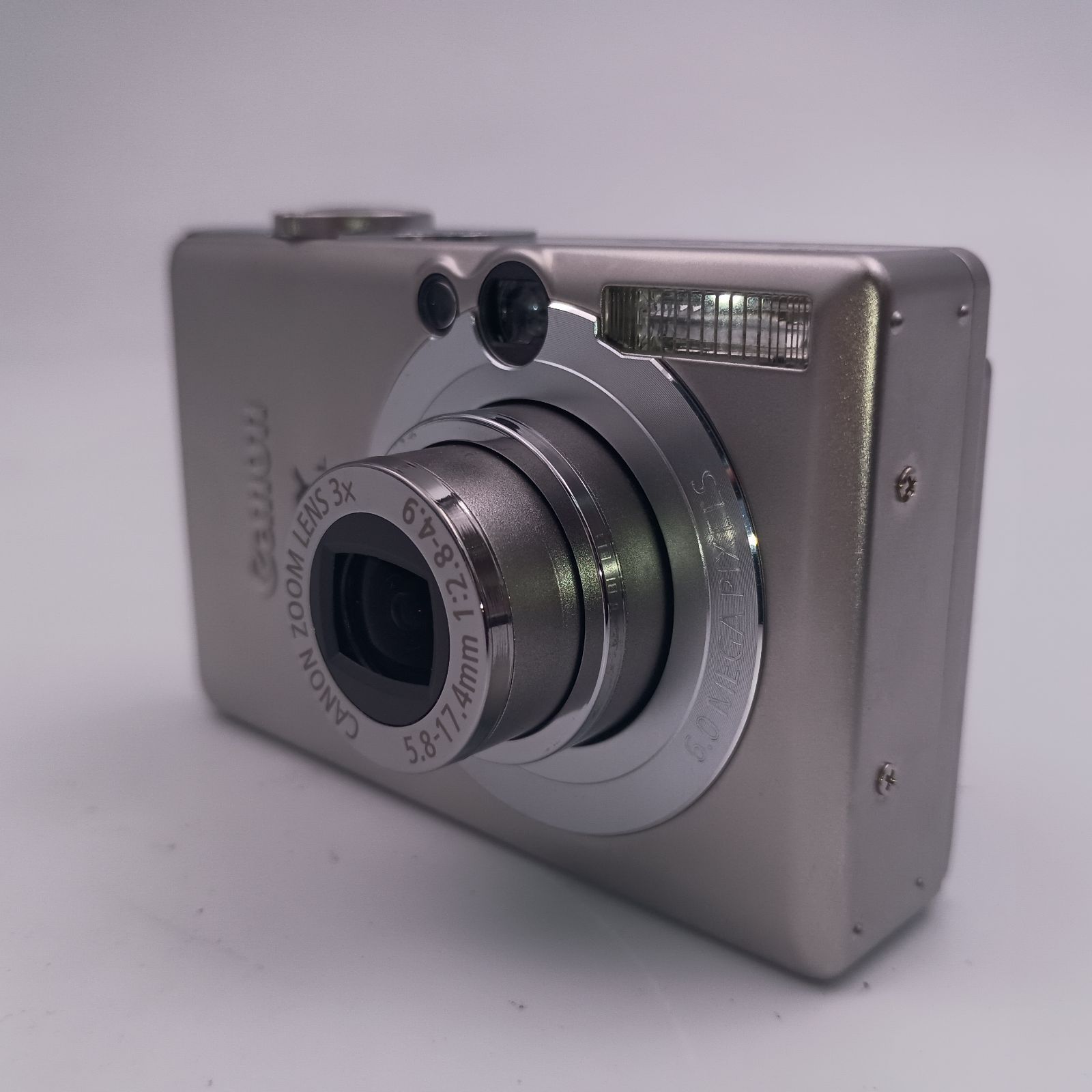 Canon IXY DIGITAL 70 シルバー デジタルカメラ 動作品 Canon IXY DIGITAL 70 シルバー