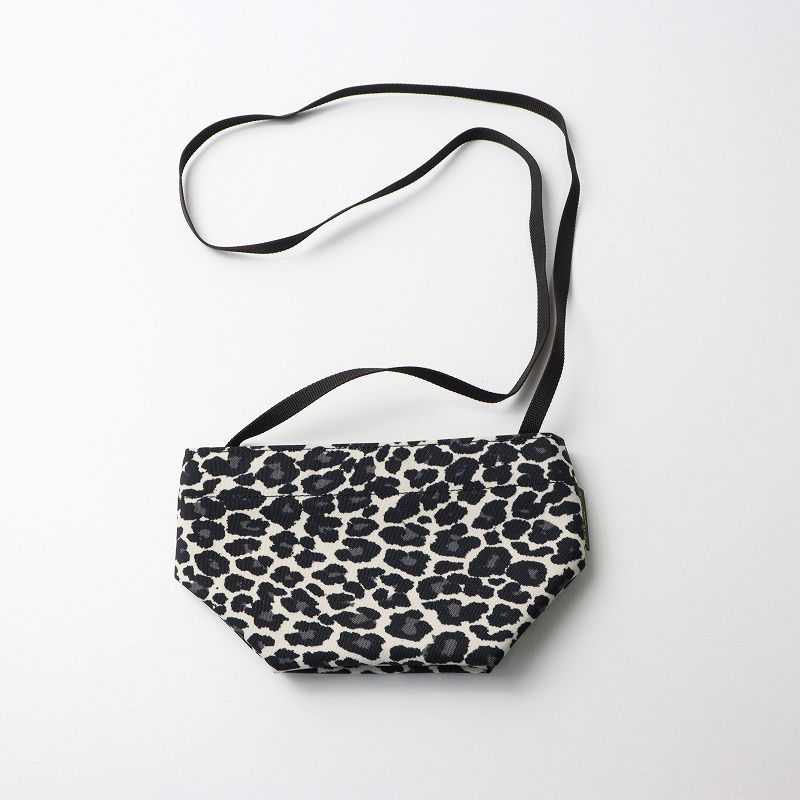 極美品 エルベシャプリエ Herve Chapelier 1927F ナイロン舟型