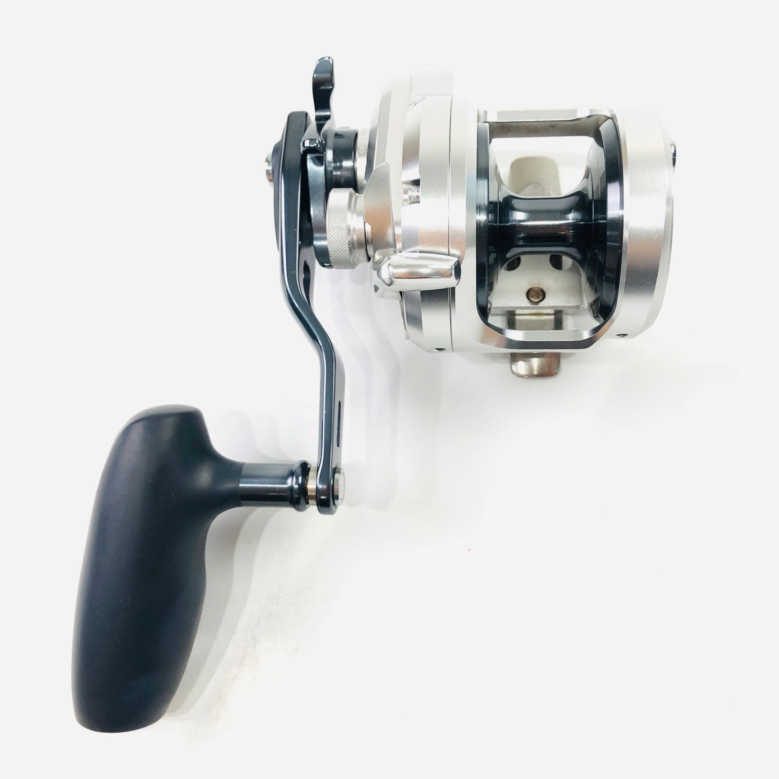 シマノ 21 オシアジガー 1501XG 左巻 ベイトリール 箱 中古品