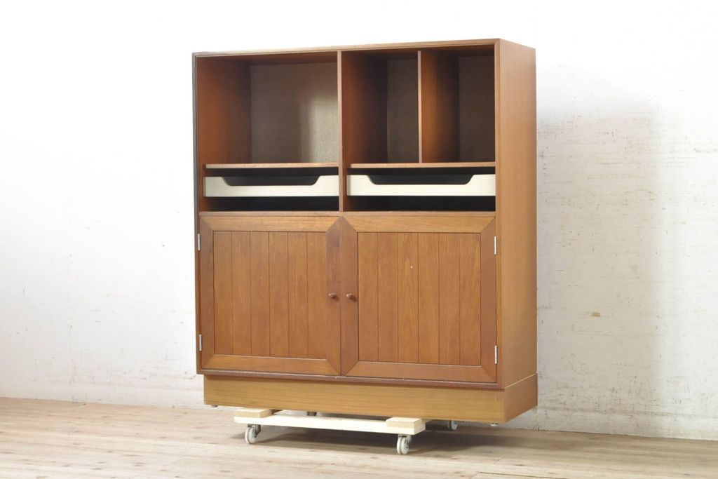 最終値下げGRINDLODGE × PabstBlueRibbon 木製スツール 最終値下げGRINDLODGE × PabstBlueRibbon 木製スツール 最終値下げ