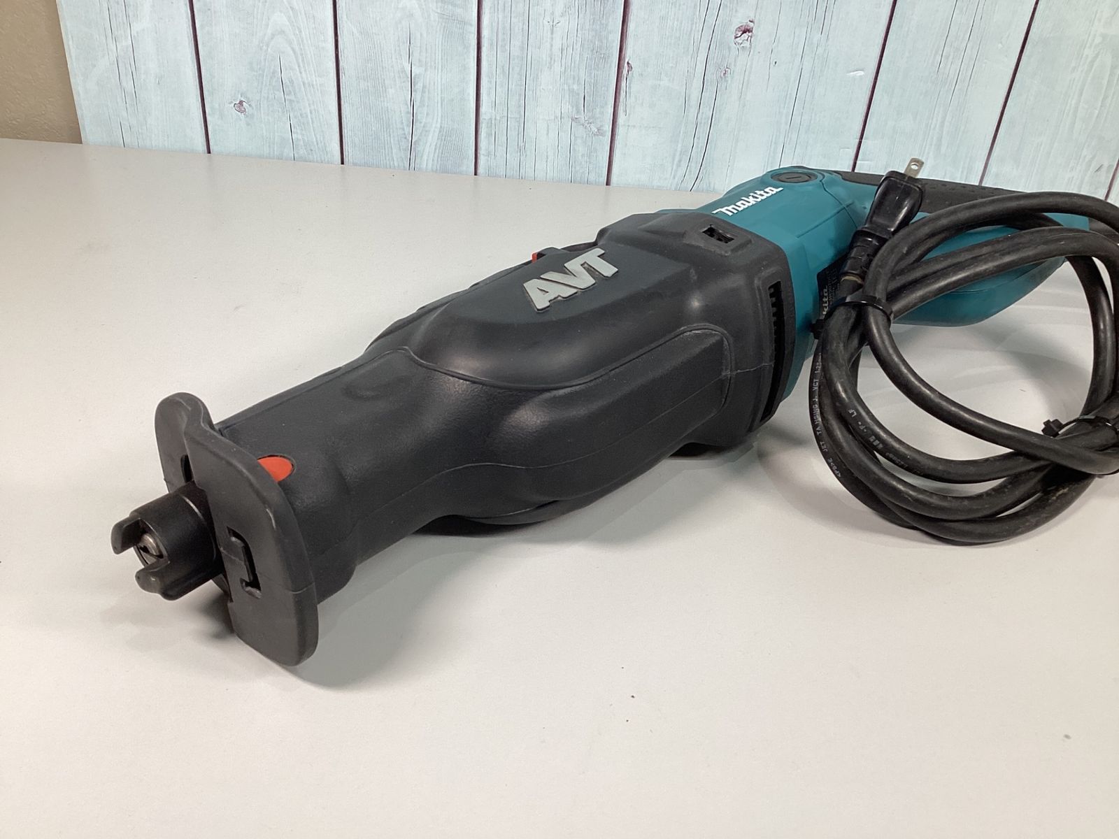 JR3070CT