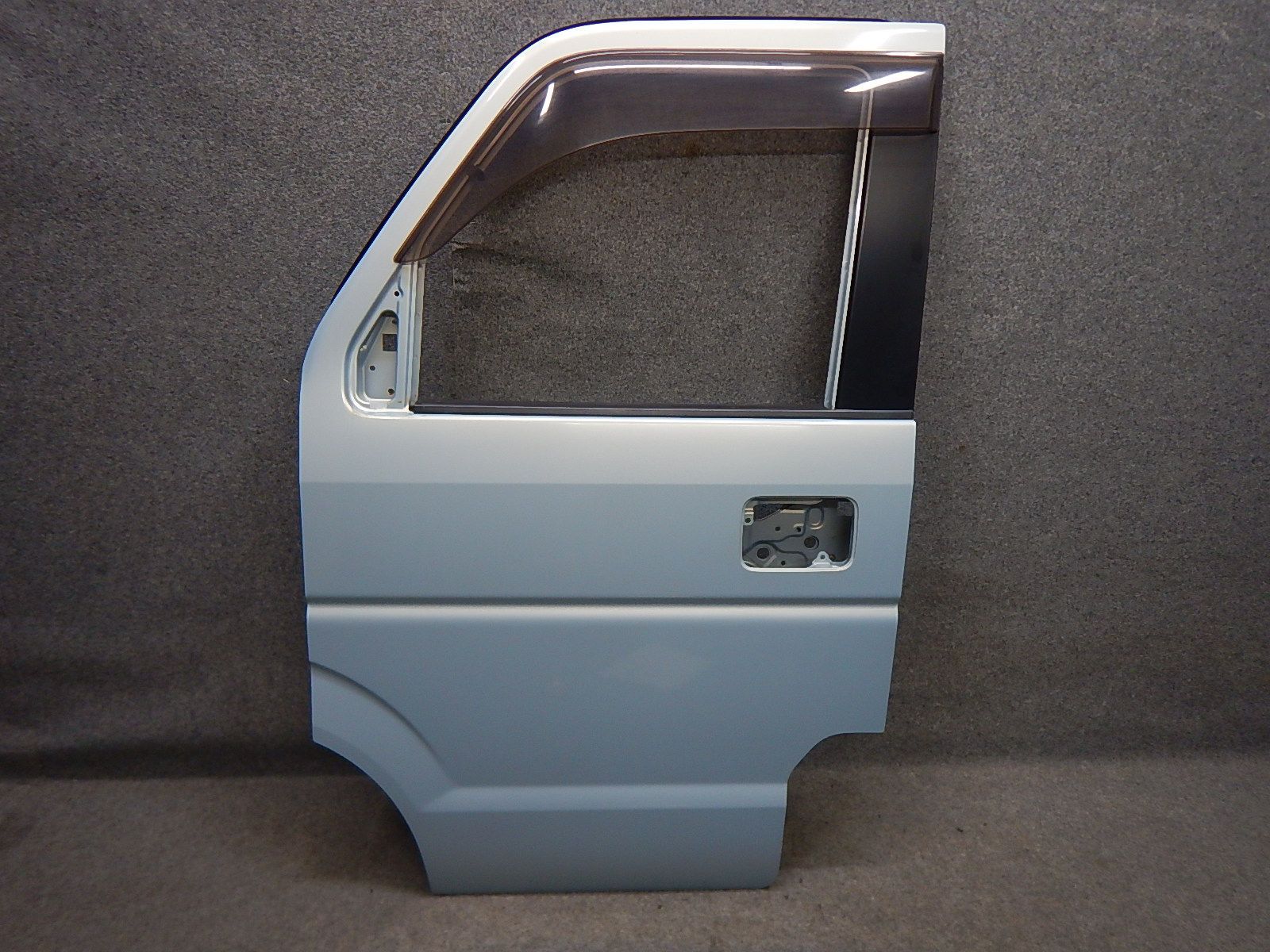 スズキ エブリィワゴン DA64W 左フロントドア 左前ドア 68002-68H01 アクアマリンブルーオパールメタリック 水色 ZCT 101974