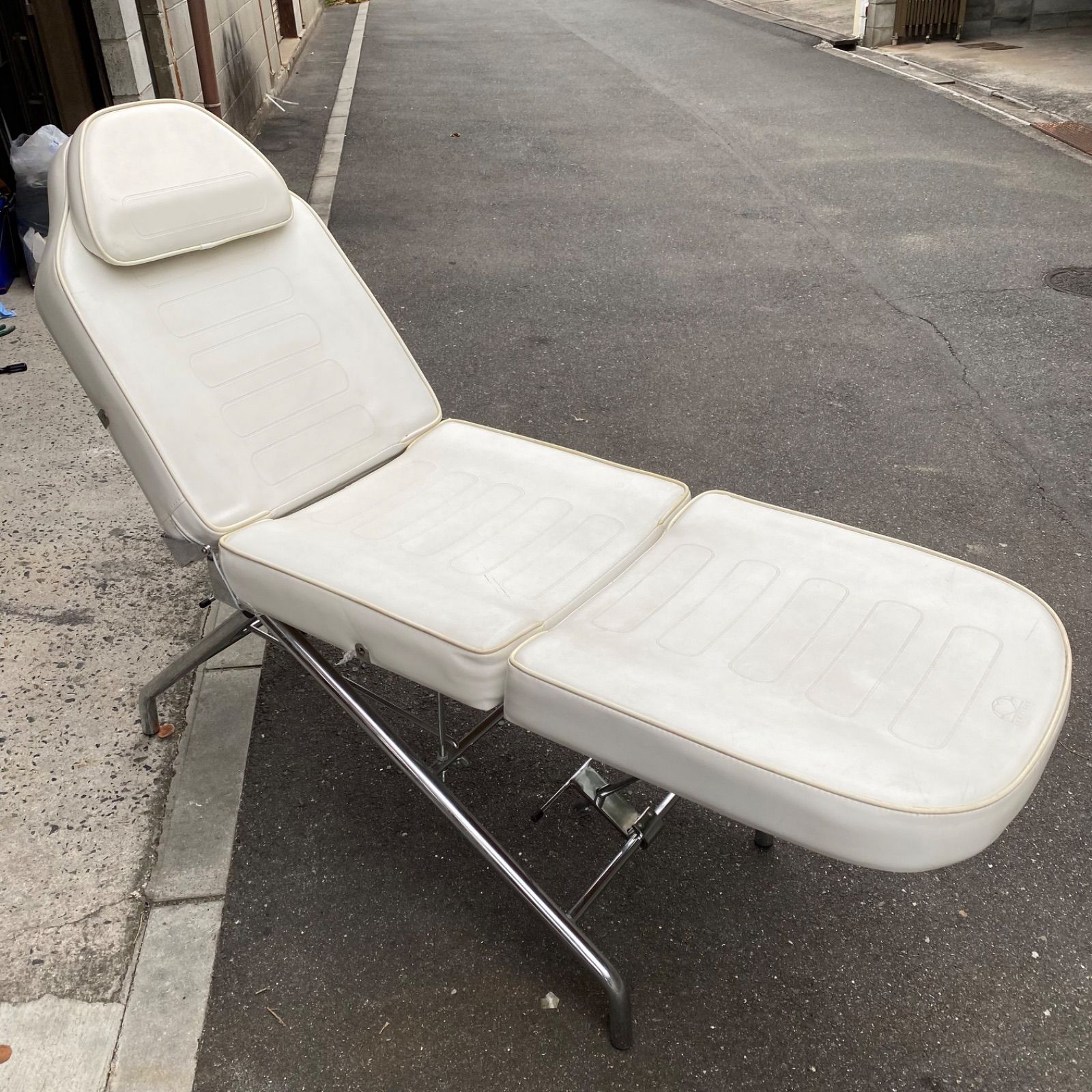 中古】エステベッド 有孔 お値打ち品です☺ - メルカリ