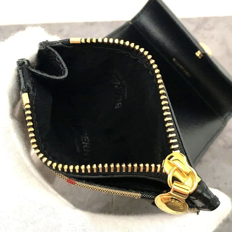 送料込み！ 極美品 BURBERRY 二つ折り財布 チェック ブラック 300