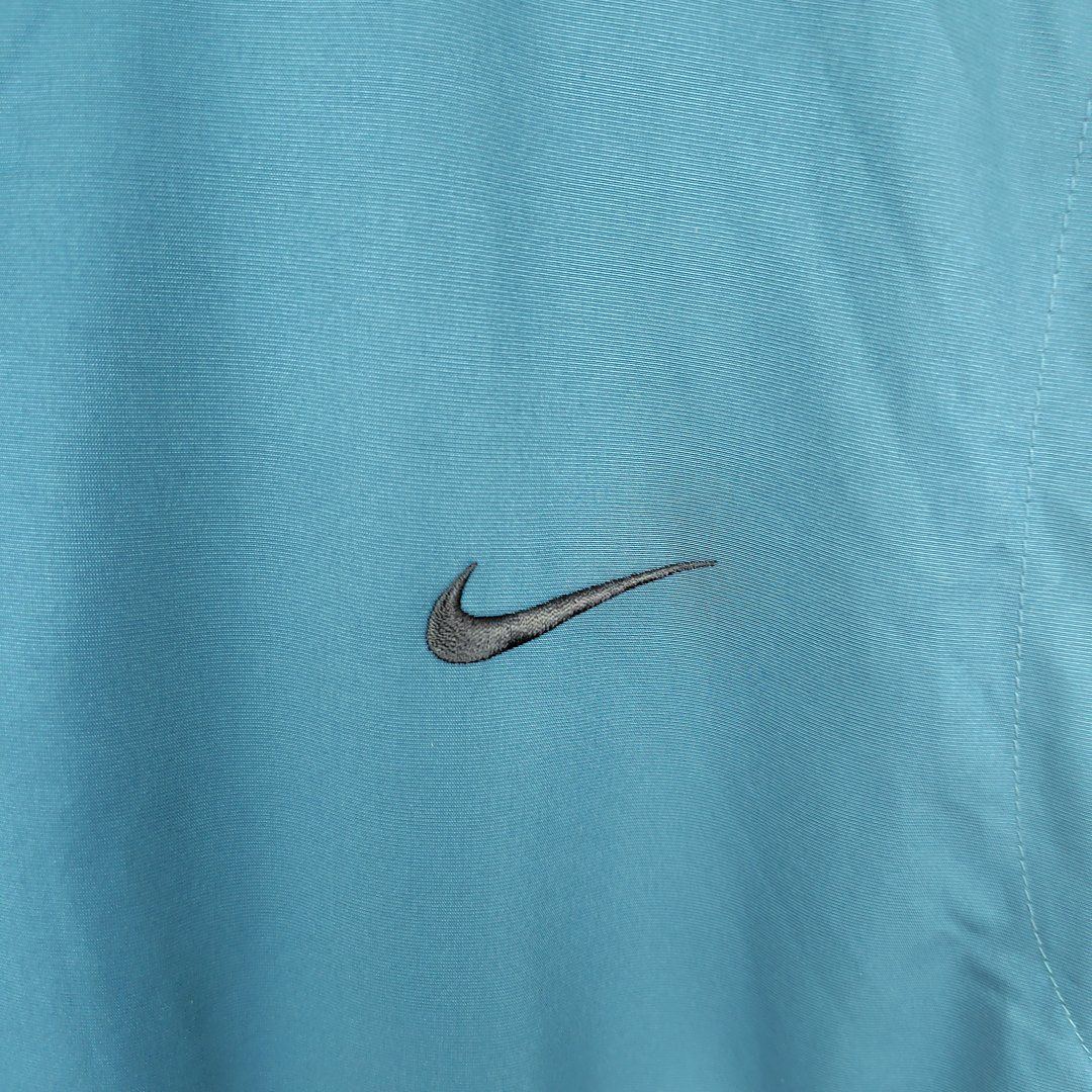 NIKE GOLF ナイキゴルフ プルオーバーベスト Vネック 刺繍ロゴ ブルー NIKE GOLF ナイキゴルフ プルオーバーベスト Vネック 刺繍ロゴ