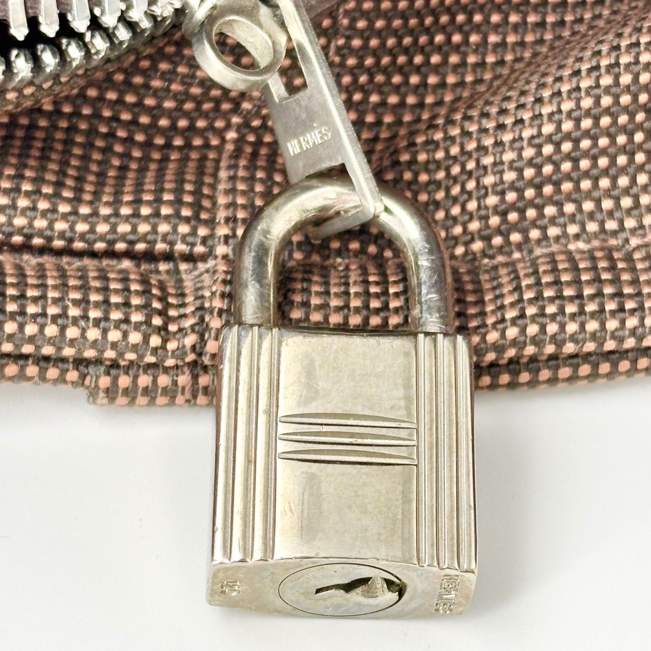 ショコラ ブラウン