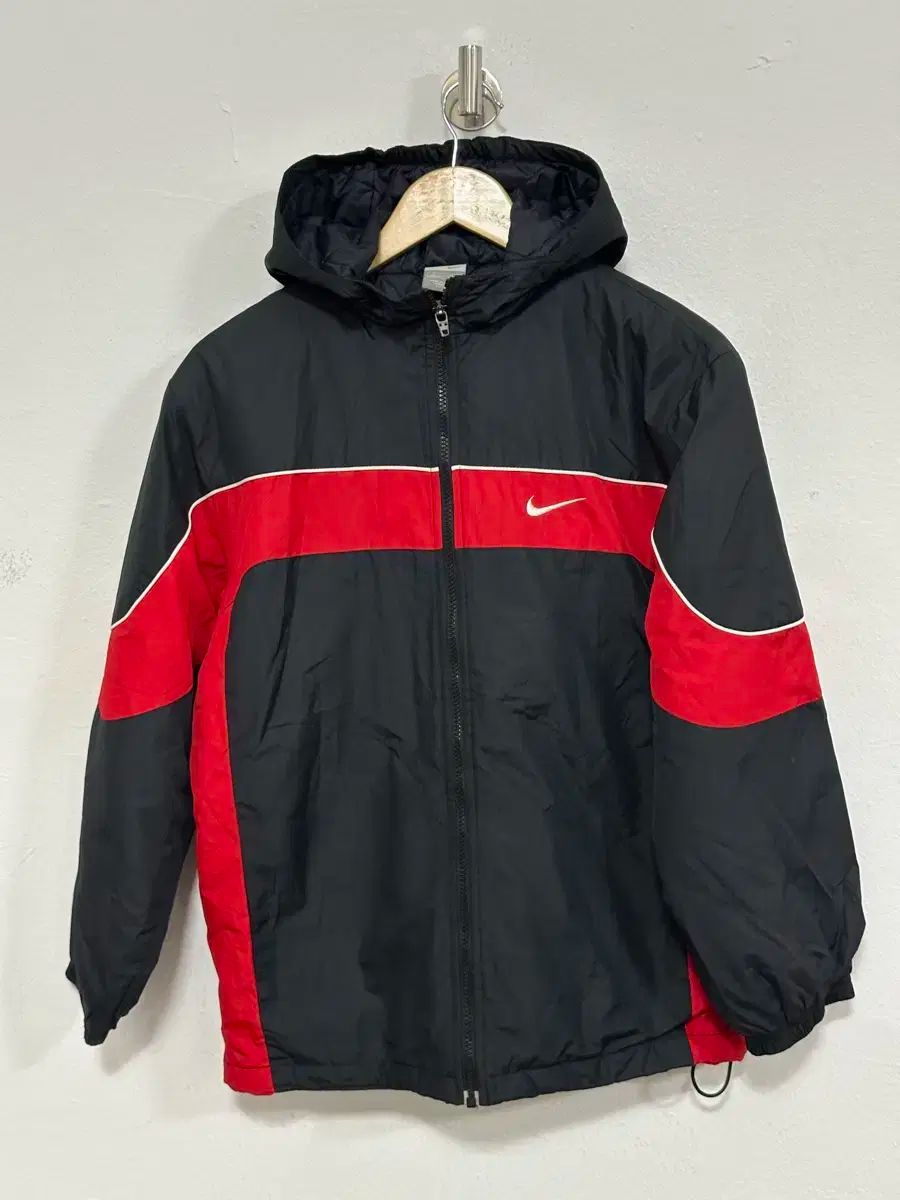 Nike(ナイキ） オールドスクール ジャケット