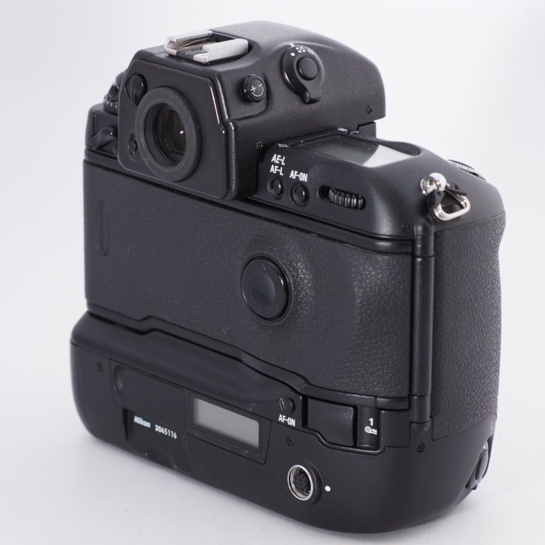 ニコン NIKON F5 MF-28 ボディ Nikon F5 w/ MF-28 Back - Body and 35mm Nikon Lens — Legacy