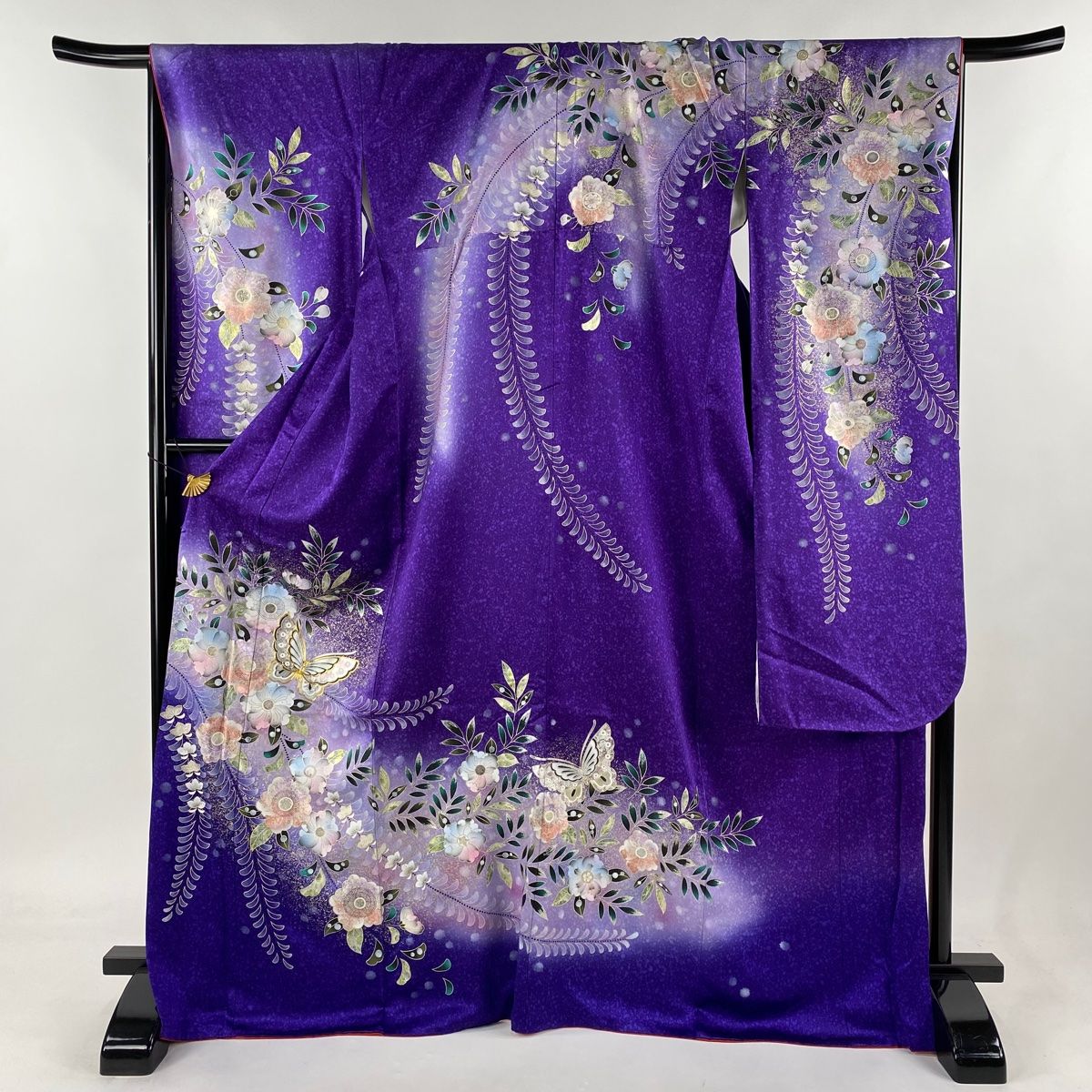 振袖 身丈181cm 裄丈68cm L 未仕立て 仮絵羽 貝桶 牡丹 金糸 絞り 赤紫  