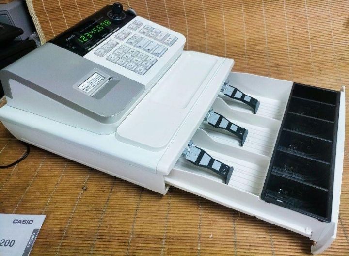 人気機種