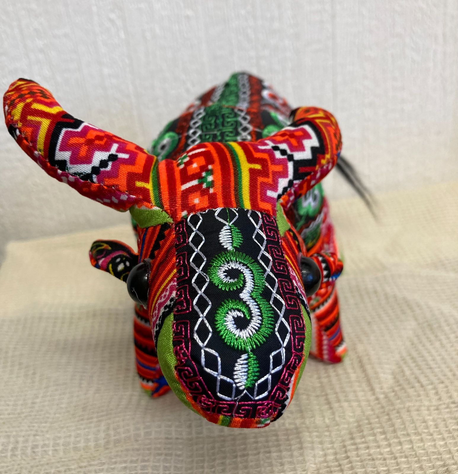 インテリア雑貨 アジアン雑貨 ベトナム雑貨 水牛 牛 ぬいぐるみ 人形