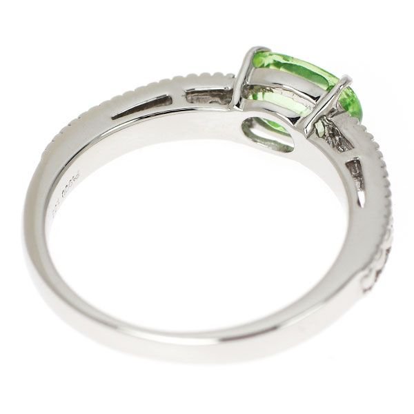 Pt900 グロッシュラーライトミント ガーネット ダイヤモンド リング  