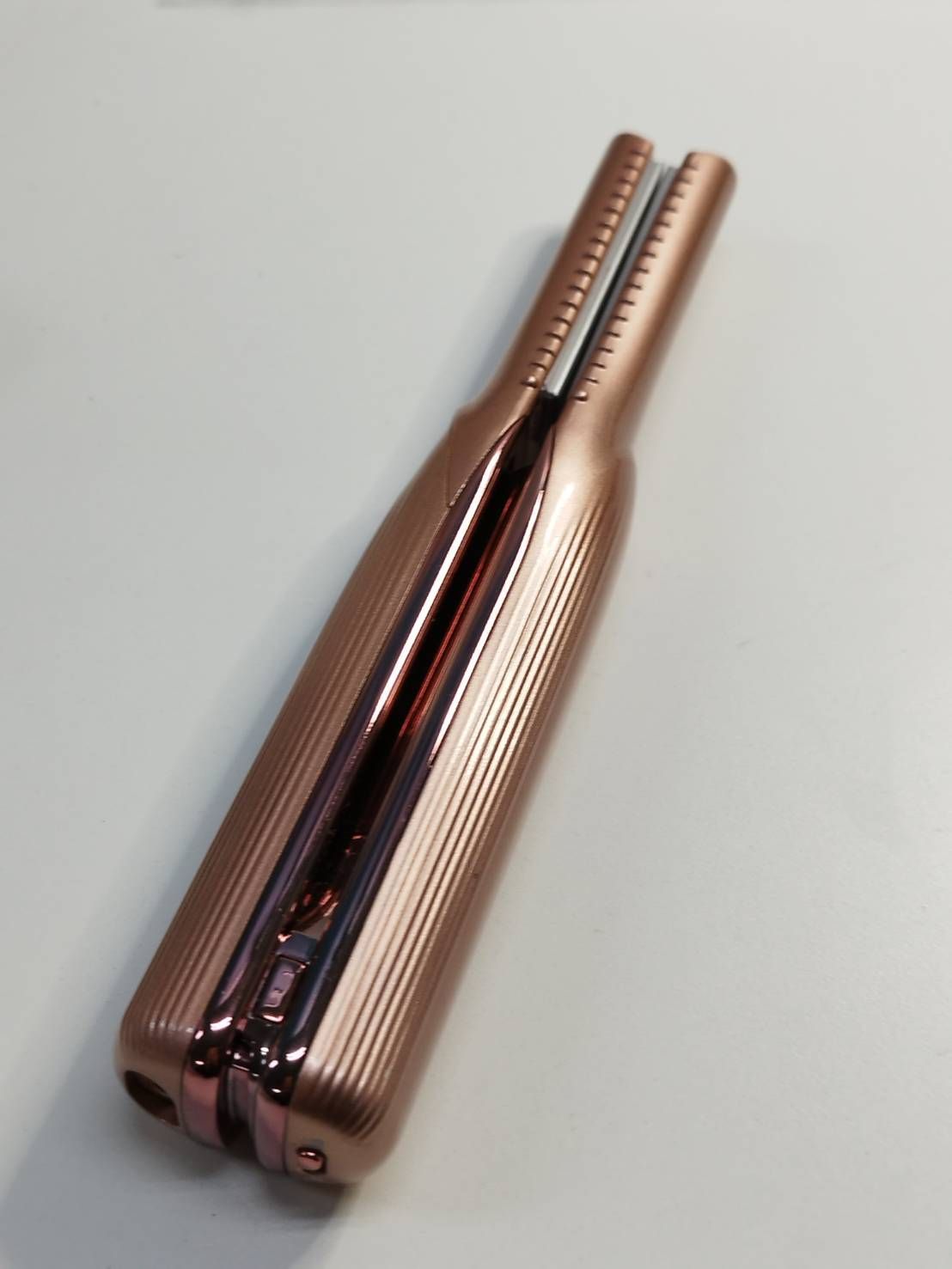 ReFa リファ コードレスアイロン ビューテック フィンガー RE-AI05A