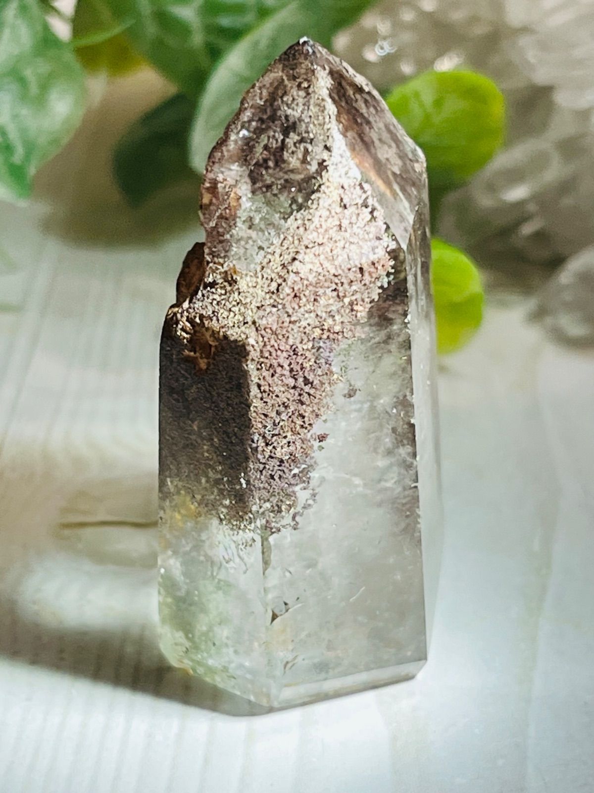 天然パワーストーン・虹色結晶入りガーデンクォーツ原石 虹入り