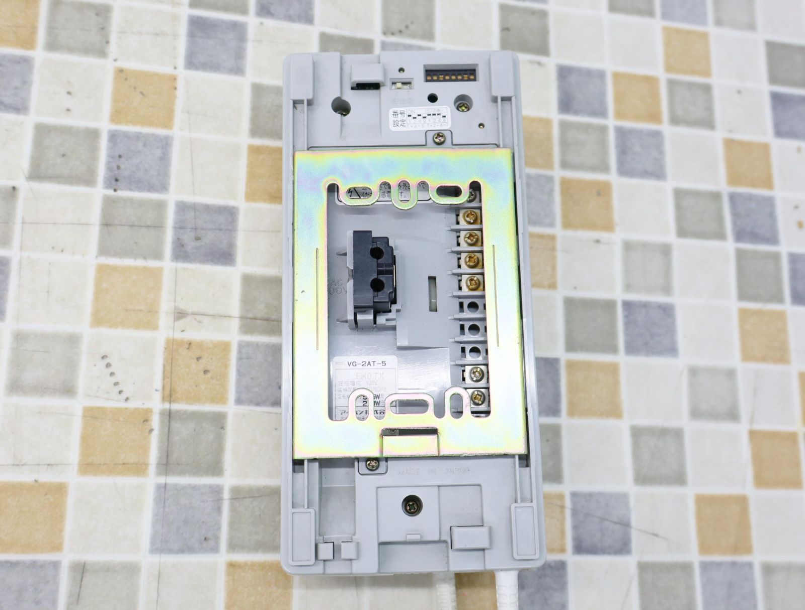 ∨ マンション 集合住宅用｜インターホン 室内親機｜アイホン VG