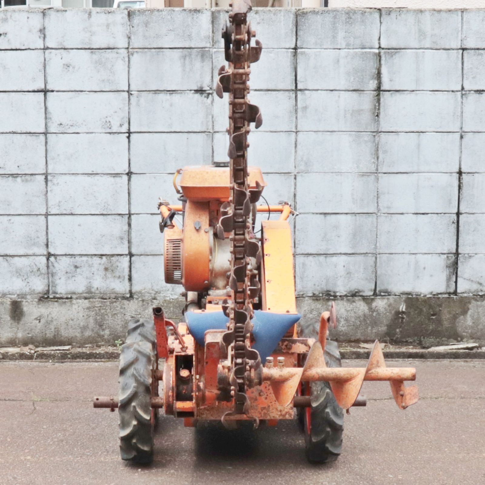 ヒノデ トレンチャー Dタイプ クボタ ディーゼルE110 発動機 中古 ヒノデ トレンチャー Dタイプ クボタ ディーゼルE110 発動機 中古 電子