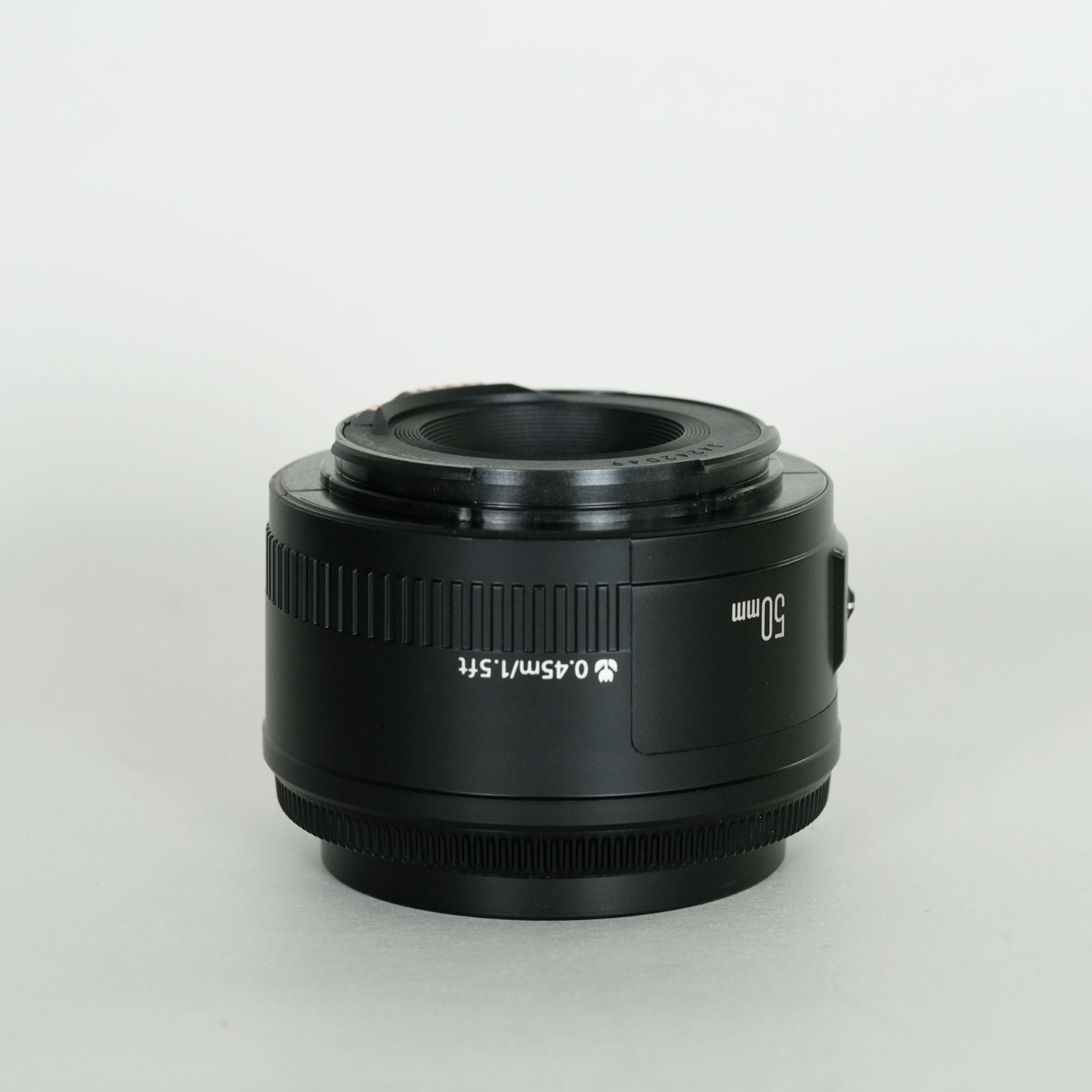 キヤノン Canon EF50mm F1.8 STM　※フード、フィルタ付 キヤノン「EF50mm F1.8 STM」のレンズフード購入。安い互換品を買って
