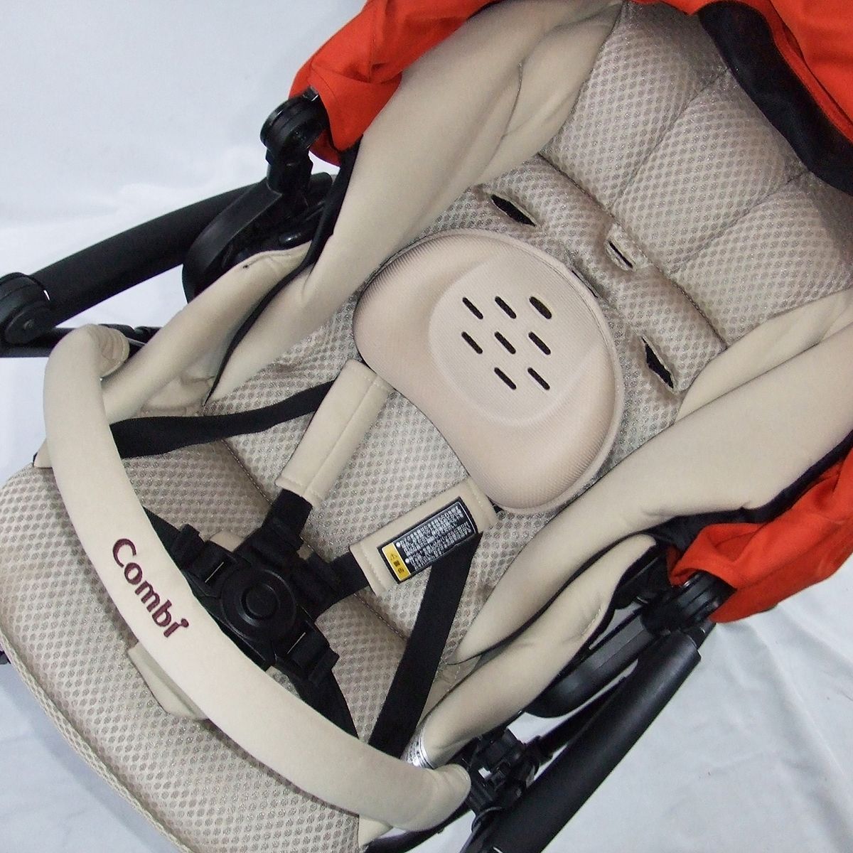 お得っ！厳選中古】綺麗 ベビーカー 中古 コンビ AttO type-C