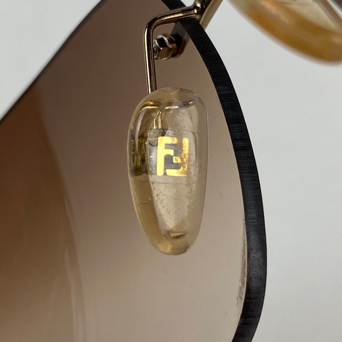 極美品　FENDI　サングラス　FS364AF　ズッカ　ブラウンレンズ・フレーム 極美品 FENDI サングラス FS364AF ズッカ ブラウンレンズ