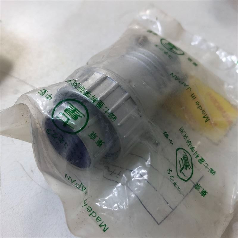 NJC-2416-PF，メタルコネクタ，七星科学研究所，2個