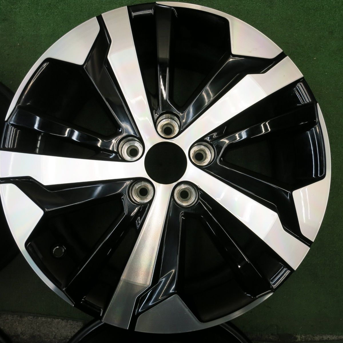 キレイ プジョー リフター GT 純正 ホイール 17インチ 17×7J PEUGEOT PCD108 5H 5092503HAホ