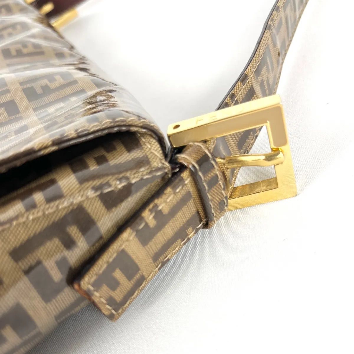美品 FENDI フェンディ ズッキーノ マンマバケット ワン