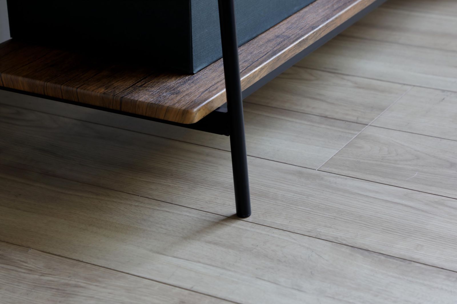 ブラウン TVボード