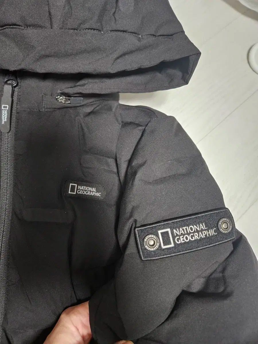 National Geographic ナショナルジオグラフィック 厚手軽量ダウン 140