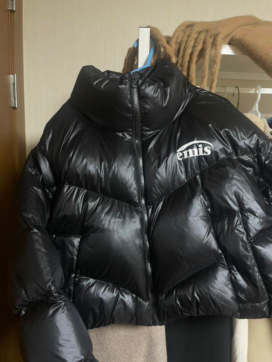 emis ダウンジャケット ブラック エミス ブラック（黒）系 EMIS(エミス) ダウンジャケット・コート