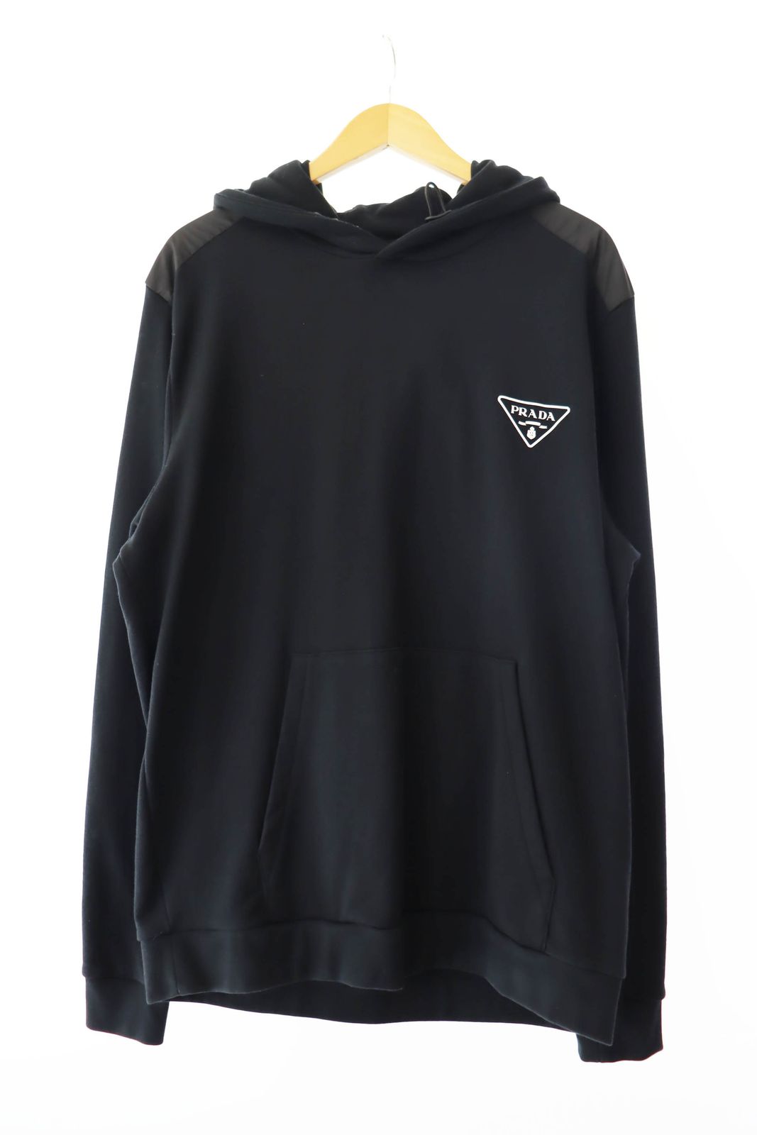 【美品/XL】PRADA フーディ ラバーロゴ 黒　国内正規品 1840029186.jpg?1683549736